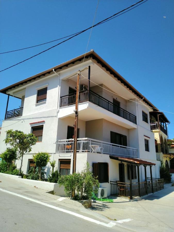 Gianni'S Apartment By The Sea Đảo Amolianí Ngoại thất bức ảnh