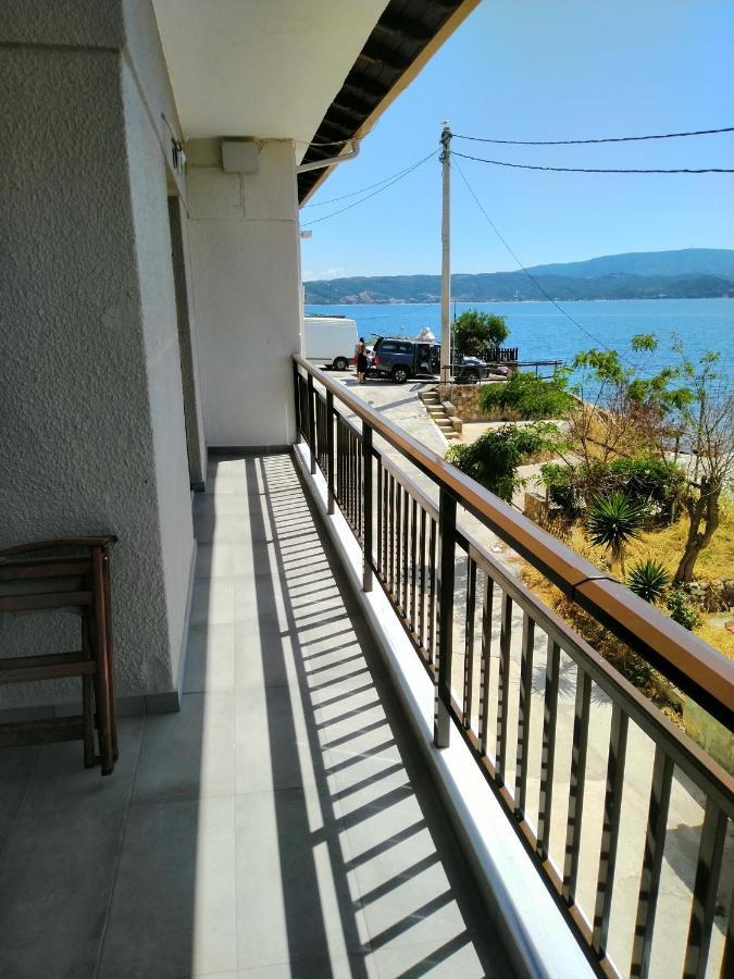 Gianni'S Apartment By The Sea Đảo Amolianí Ngoại thất bức ảnh